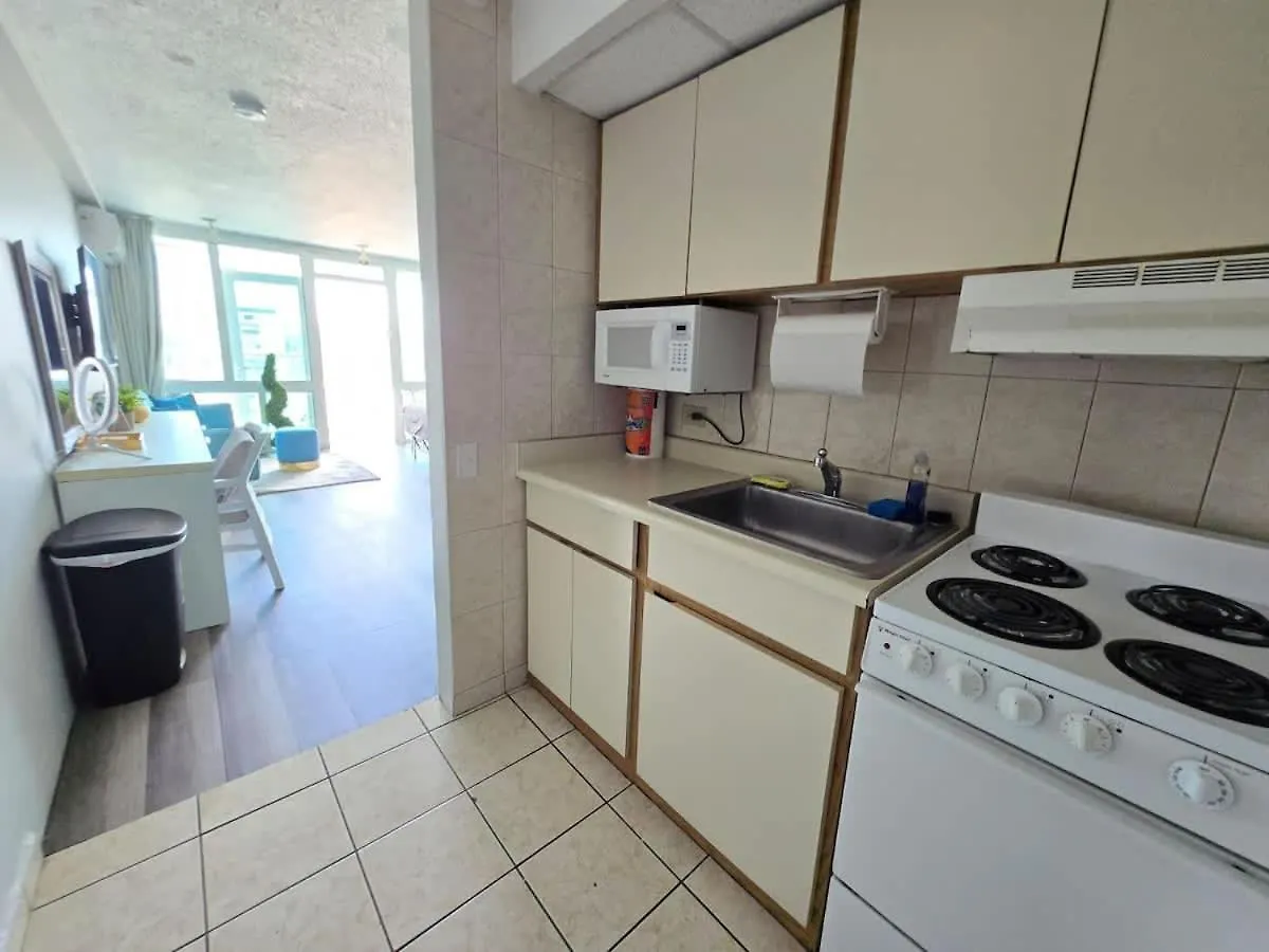 Steps From The Beach - Dining & Nightlife Nearby San Juan