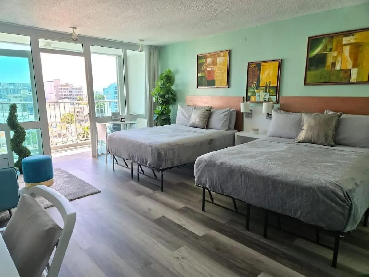 Steps From The Beach - Dining & Nightlife Nearby San Juan Apartmán
